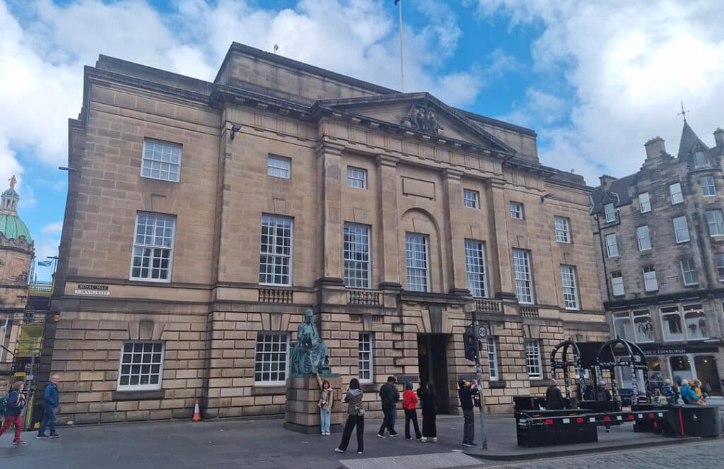PW-Edinburgh-high-court-1